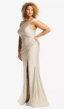 2819 NWOT CS107 One-Shoulder Bias-Cuff Stretch Satin Mermaid Dress Slight Train